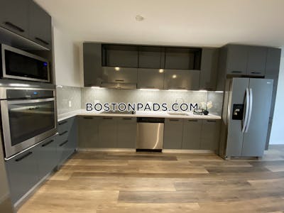 South End Modern, lavish 2 Bed 2 Bath available NOW in the South End! Boston - $5,670