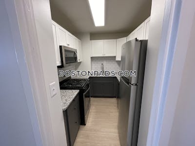 Mission Hill 3 Beds 2 Baths Boston - $4,591 No Fee