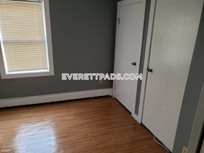 Everett Apartment for rent 3 Bedrooms 1 Bath - $2,500