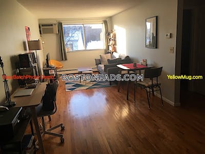 Somerville Apartment for rent 1 Bedroom 1 Bath  Magoun/ball Square - $2,850