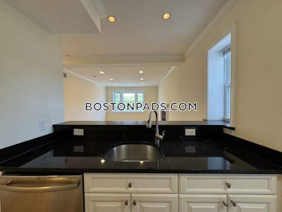 Cambridge Apartment for rent 3 Bedrooms 1.5 Baths  Harvard Square - $5,430 No Fee