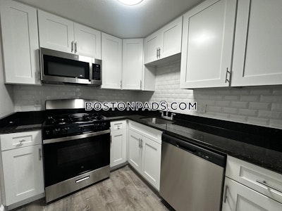 Billerica Apartment for rent 2 Bedrooms 1 Bath - $2,400 No Fee